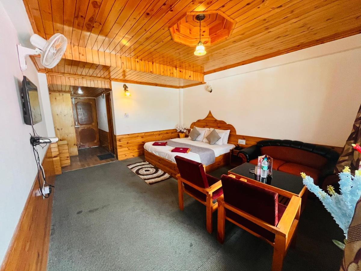Hotel Hollywood - Top Rated & Most Awarded Property In Manali Exteriér fotografie